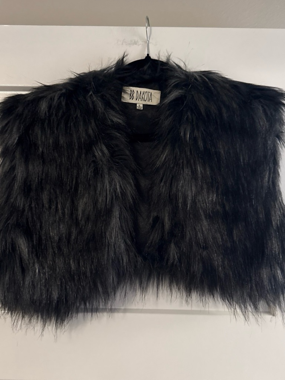 BB Dakota Black Faux Fur Short Vest